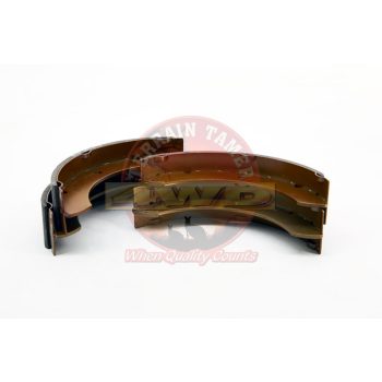   Terrain Tamer Fékpofa készlet előre és hátra 290x55x6 mm egy tengelyre Toyota Landcruiser BJ FJ 40 FJ HJ 45 FJ 55 1969-1980