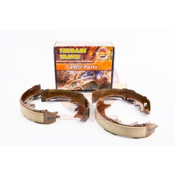   Terrain Tamer Kézifék pofa készlet Toyota FJ Curiser 2010-> Landcruiser FZJ VDJ 76 78 79 HZJ 78 79 GDJ TRJ 150 GRJ KDJ 120 150 KZJ RZJ 120 90 95 VZJ 90 95 1996->