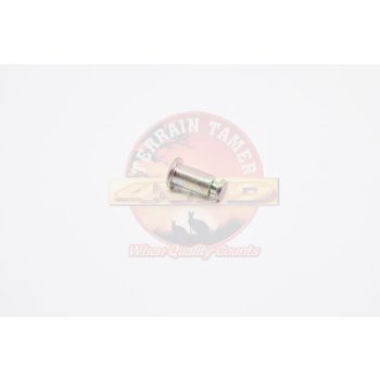   Terrain Tamer Kézifék bowden rögzítő tű (Pin Clevis Park Brake Wire) Toyota Landcruiser FJ 80 FZJ HZJ 105 70 75 76 FZJ HDJ UZJ 100 FZJ HDJ HZJ 78 79 80 HZJ 73 VJ 76 78 79 KZJ RZJ VZJ 90 95 1990->