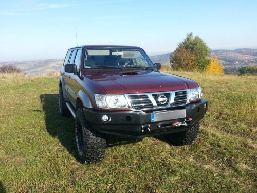 F4x4 Első csörlőtartós acél lökhárító Nissan Patrol Y61