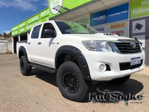 Kut Snake műanyag sárvédő szélesítés Toyota Hilux Vigo2 2012-2015 50mm (Első szett)