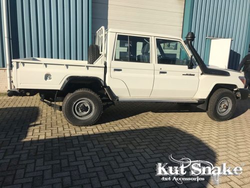 Kut Snake műanyag sárvédő szélesítés Toyota Land Cruiser 79 pick-up dupla fülke 2007-> 50mm