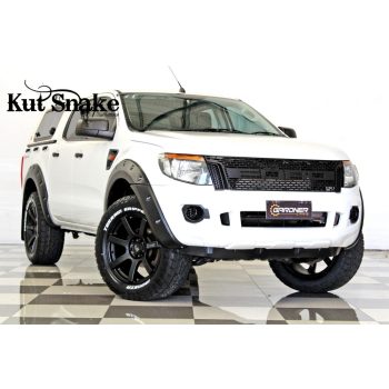   Kut Snake műanyag sárvédő szélesítés Ford Ranger PX1 2011-2016 40mm EXTRA SLIM
