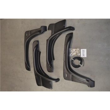   Snake4x4 Sárvédő szélesítés Suzuki Jimny (2017-ig) 8 cm (első) / 6,5 cm (hátsó)