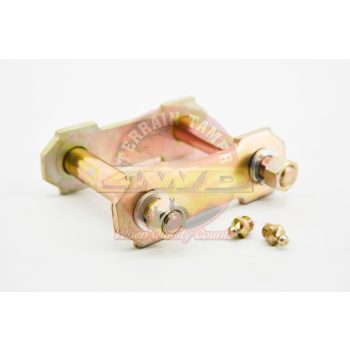   Terrain Tamer rugóbillenő zsírozható laprugóhoz hátsó Isuzu D-MAX 4x4 2003-2012 Toyota Hilux LN 105 106 40 46 55 56 60 61 65 RN 105 30 31 36 40 41 46 YN 55 57 60 63 65 67 1979->